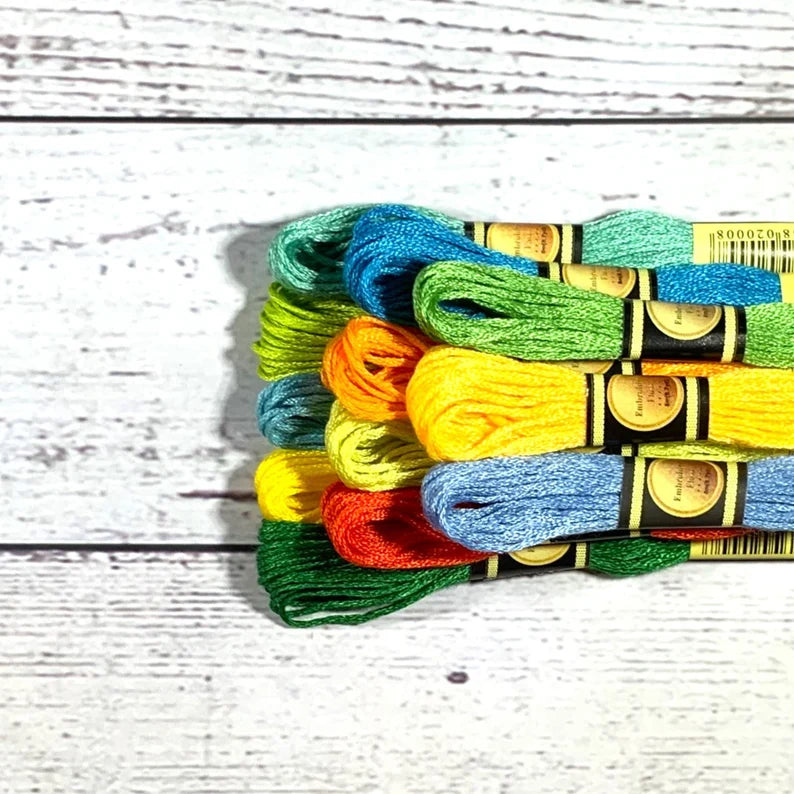 Lot de 12 fils à broder tropicaux Island Breeze