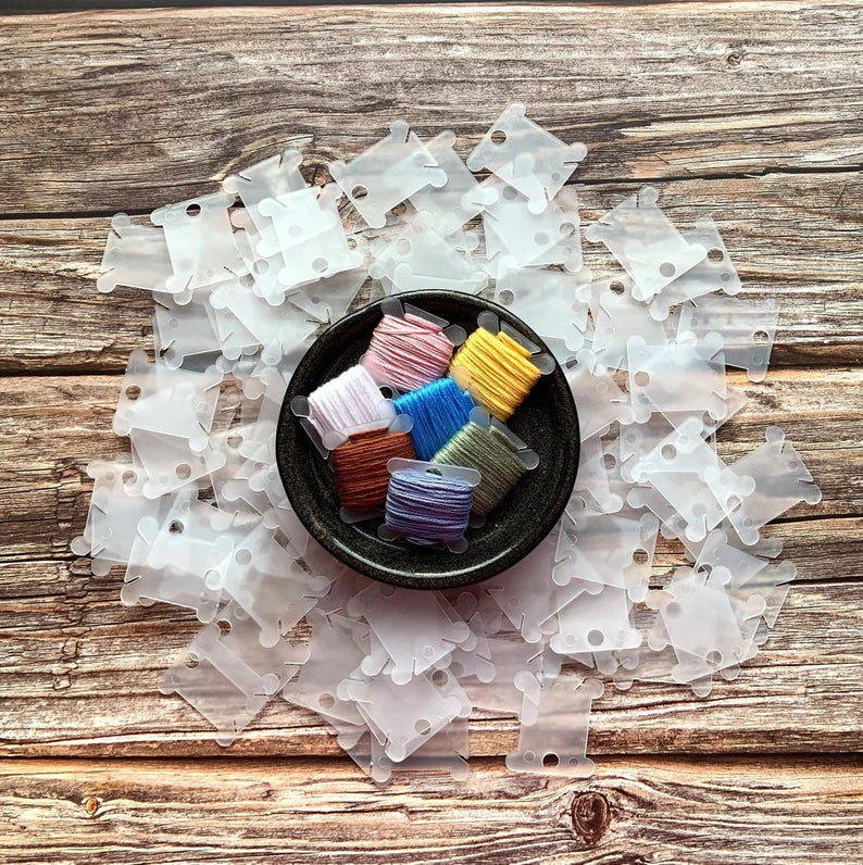 Bobines de broderie en plastique : organiseur de fil, rangement de fils et organisation de points de croix